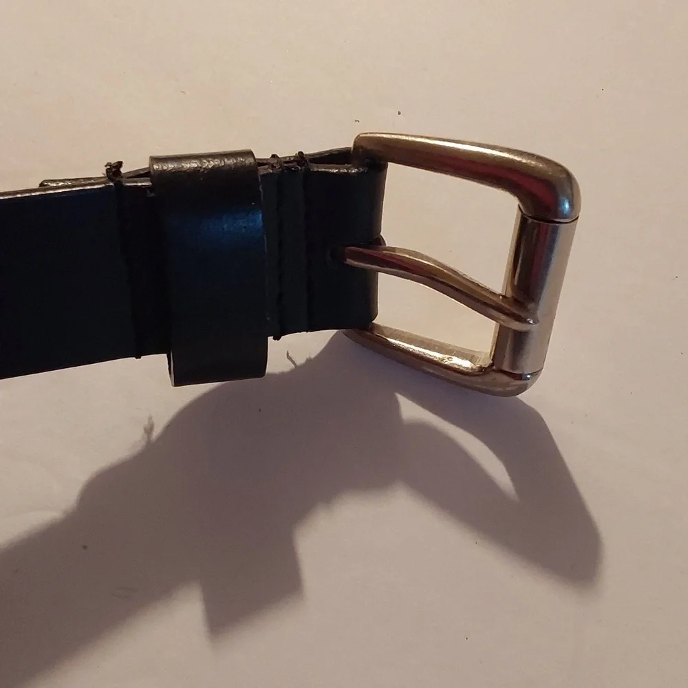 Womens Vintage Sonoma Black Leather Belt Silver Buckle Raised Notches Sz.S/M
